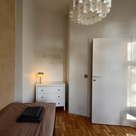 Kazimierza Wielkiego - Quiet In The Center Apartment *