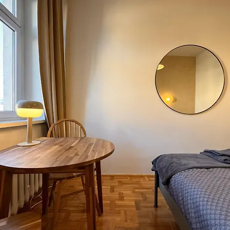Kazimierza Wielkiego - Quiet In The Center Apartman
